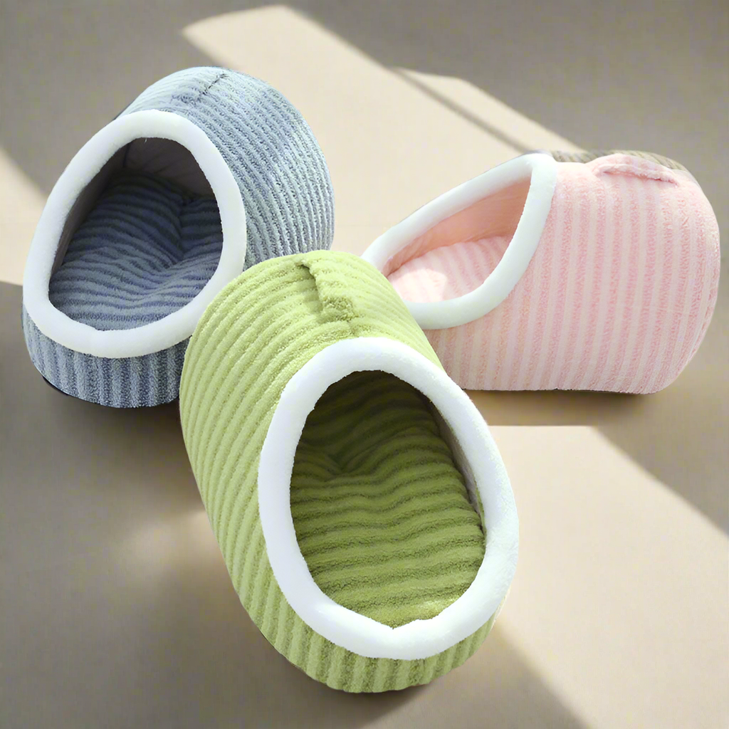 Cuccia a ciabatta per animali domestici in caldo e morbido tessuto a colori pastello