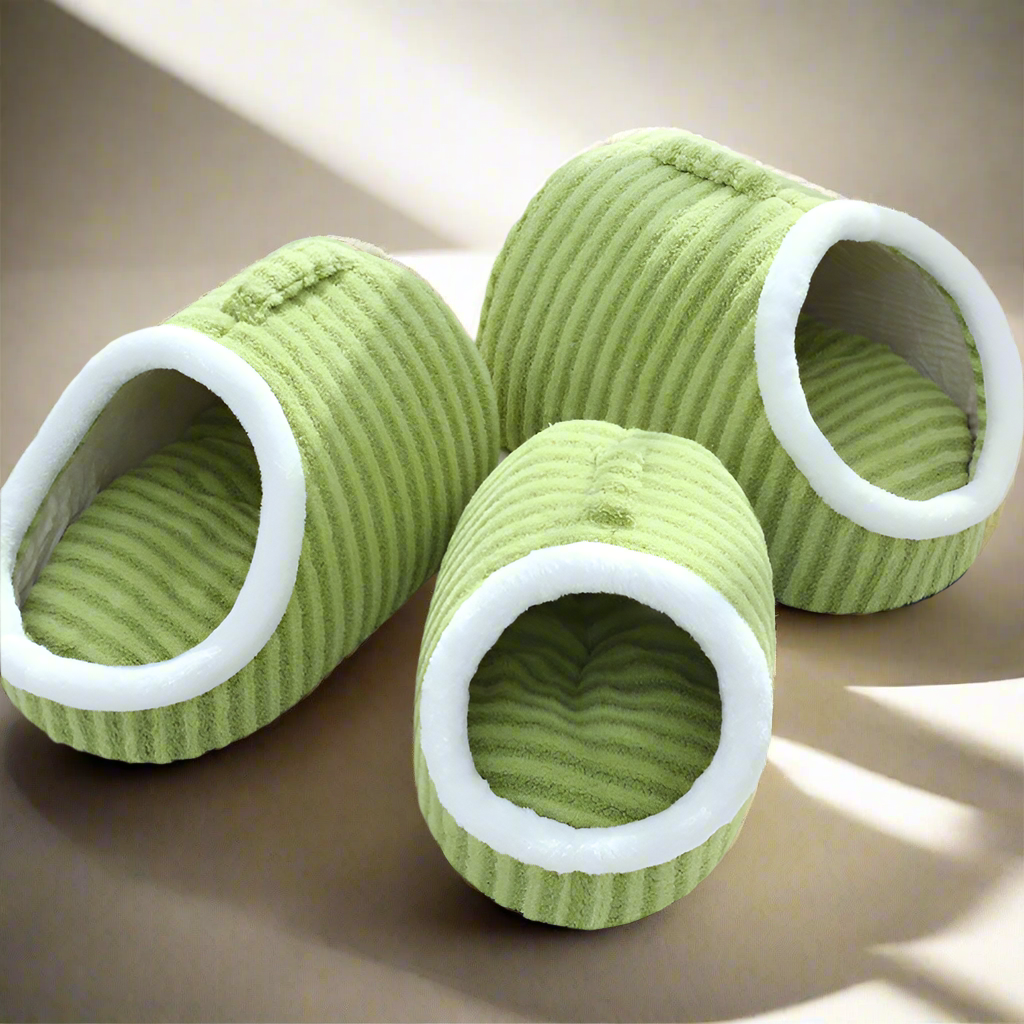 Cuccia a ciabatta per animali domestici in caldo e morbido tessuto a colori pastello